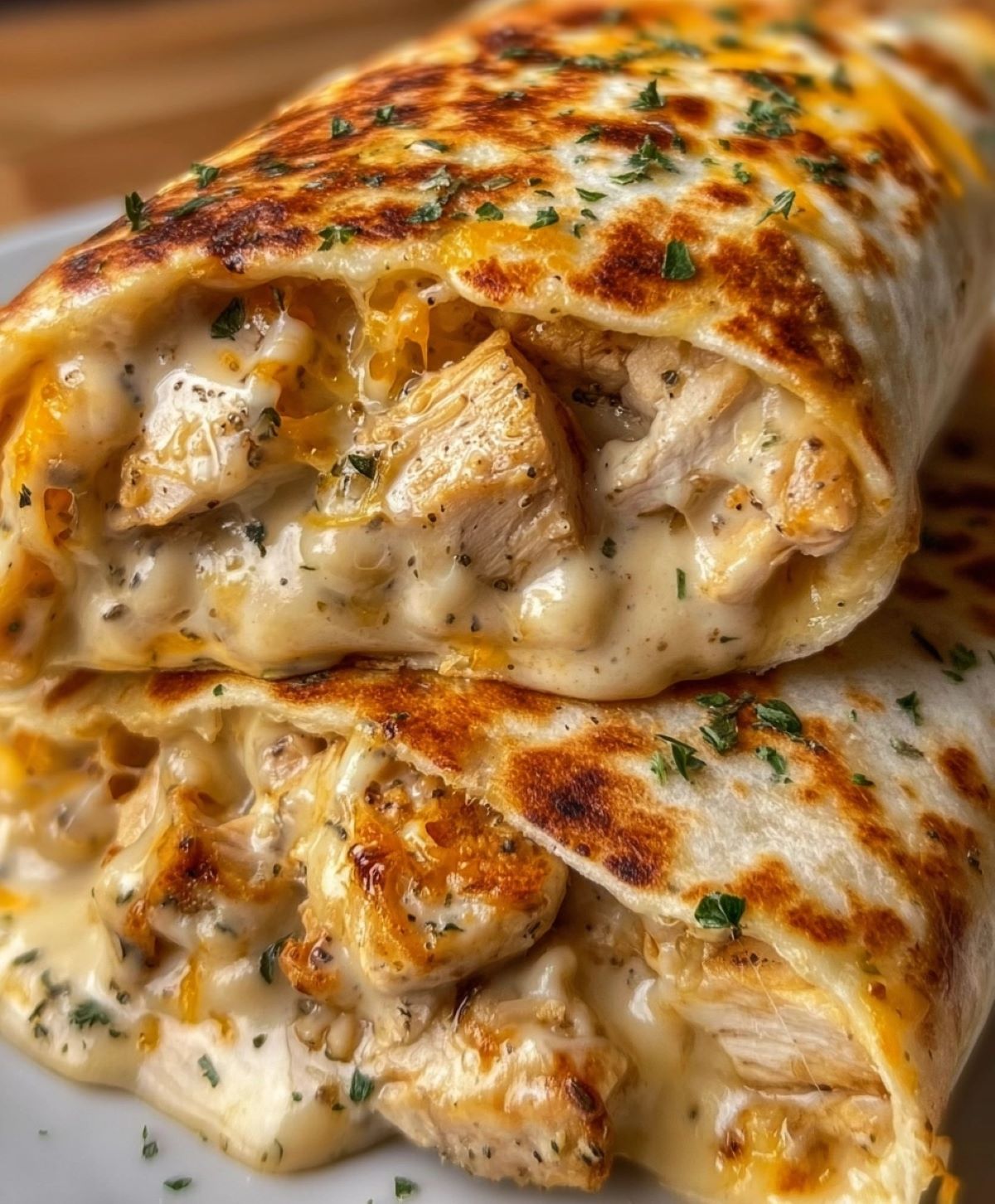 Cheesy Garlic Chicken Wraps