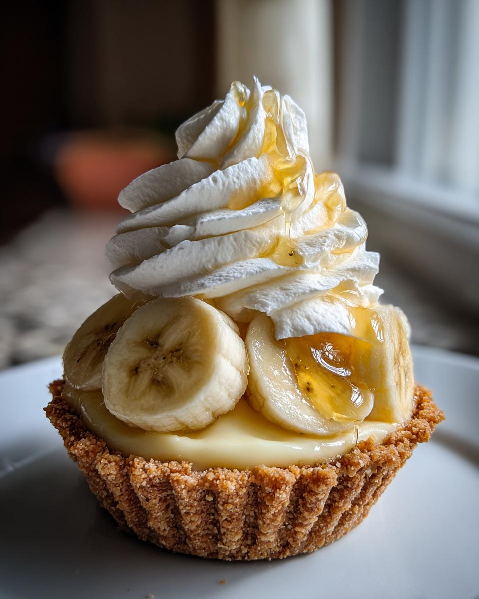 No-bake Mini Banana Cream Pies