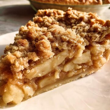Apple Streusel Pie