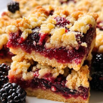 Blackberry Cobbler Bars