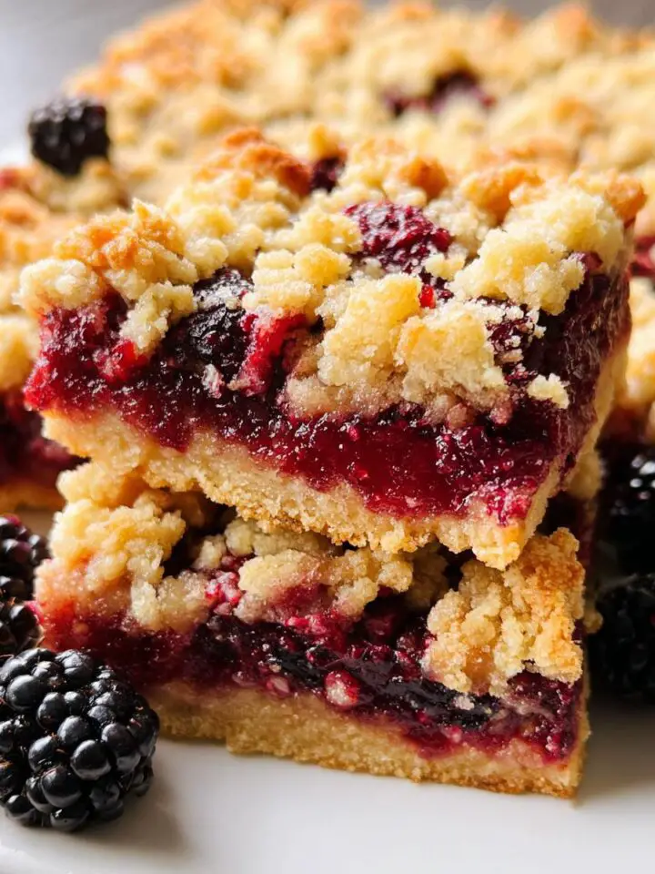 Blackberry Cobbler Bars