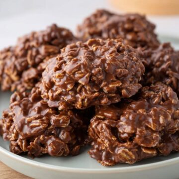 Chocolate Peanut Butter No Bake Cookies