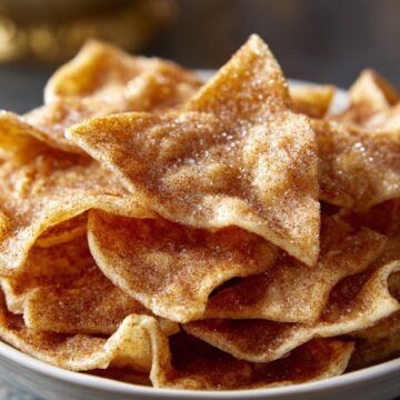Christmas Eve Cinnamon Crisps