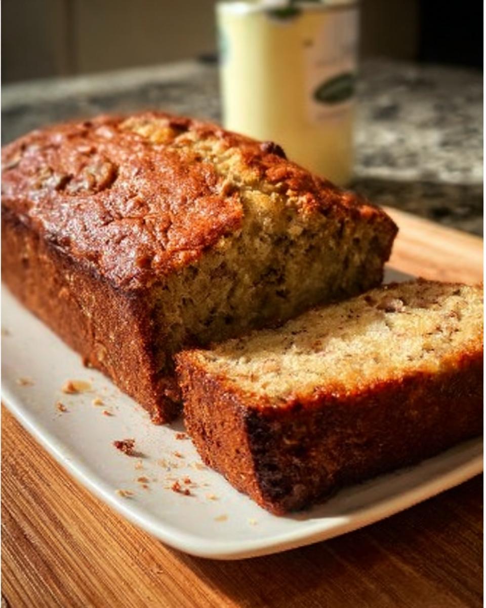 Classic Homemade Banana Bread - detail 2