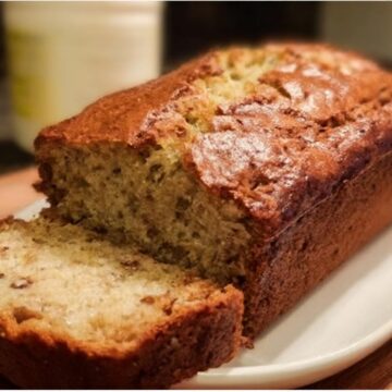 Classic Homemade Banana Bread
