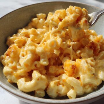 Creamy Mac and Cheese in the Crockpot!
