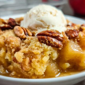 Crockpot Apple Dump Cake
