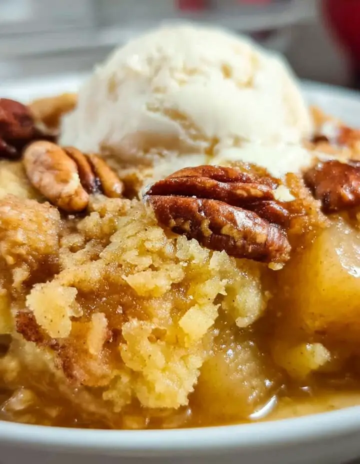 Crockpot Apple Dump Cake