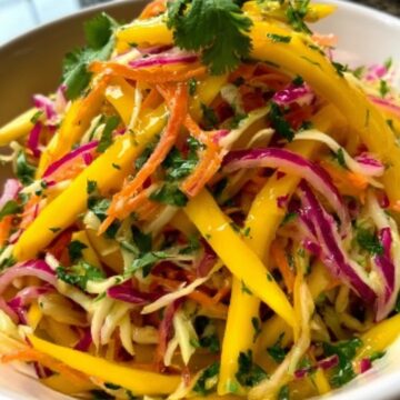 Delicious Mango Slaw
