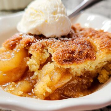 Easy Apple Cobbler