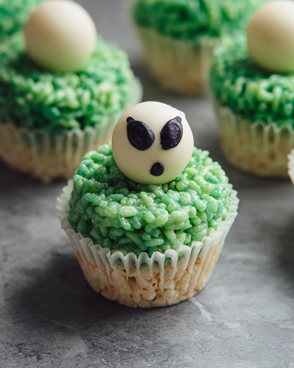 Halloween Crispy Cakes - detail 2