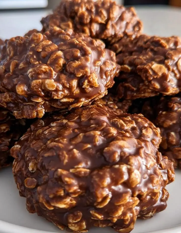 No Bake Chocolate-Peanut Butter Cookies