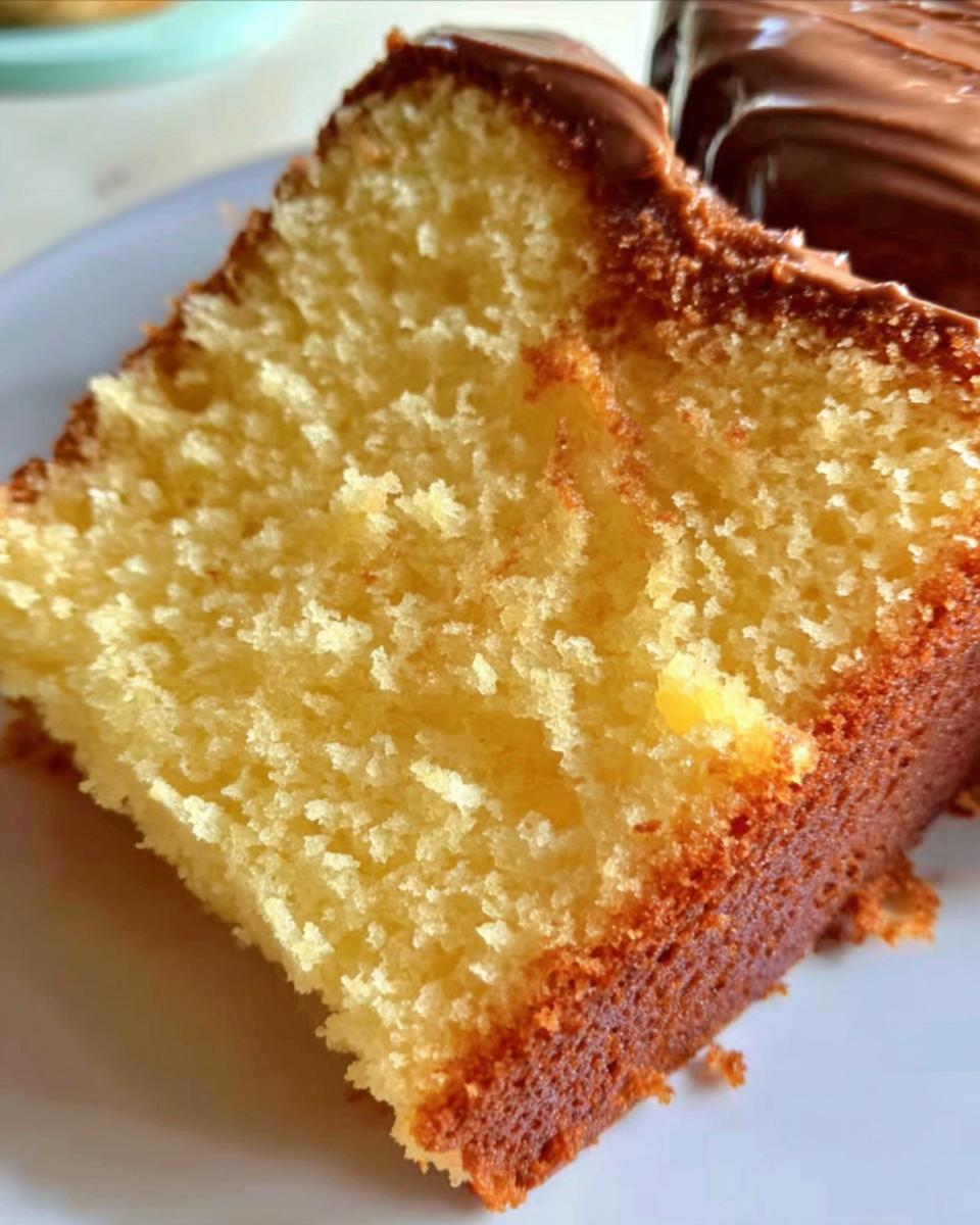Old Fashioned Butter Cake - detail 1
