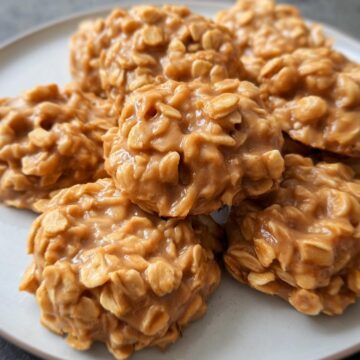 Peanut Butter No Bake Cookies
