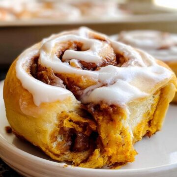 Pumpkin Cinnamon Rolls