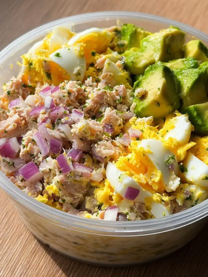 Tuna Egg Bowl with Avocado